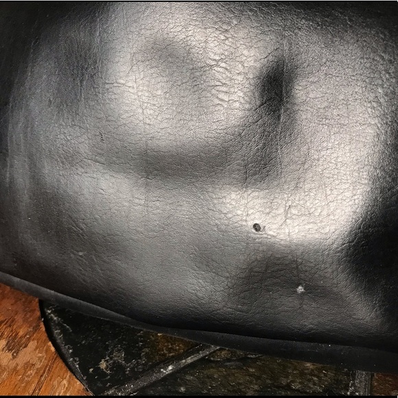 Volcom Purse - Picture 4 of 4